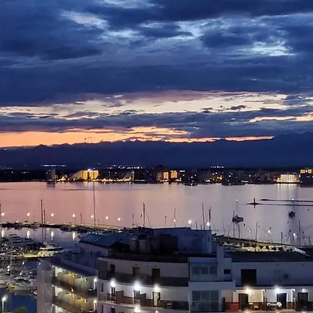 T3 Avec Belle Vue Et Parking Apartman Roses